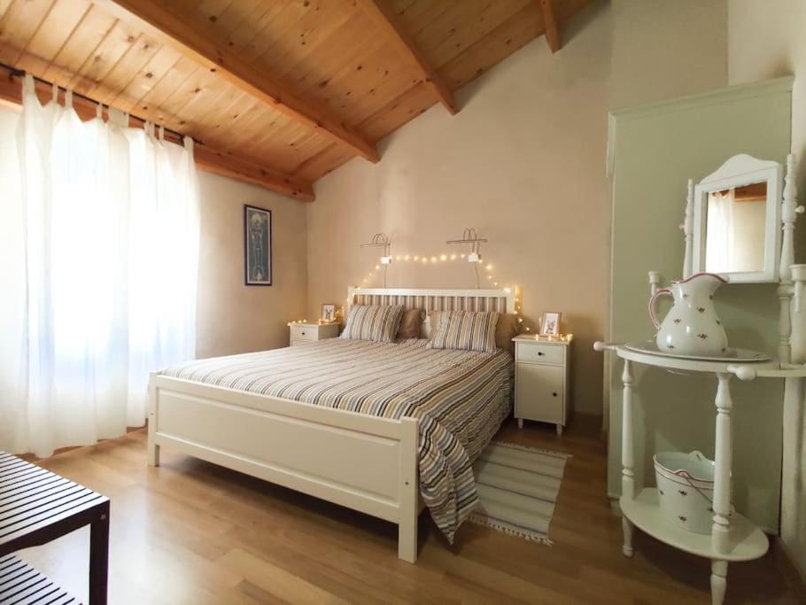 Casa Rural Tozolosolobos Otero de Bodas Luaran gambar