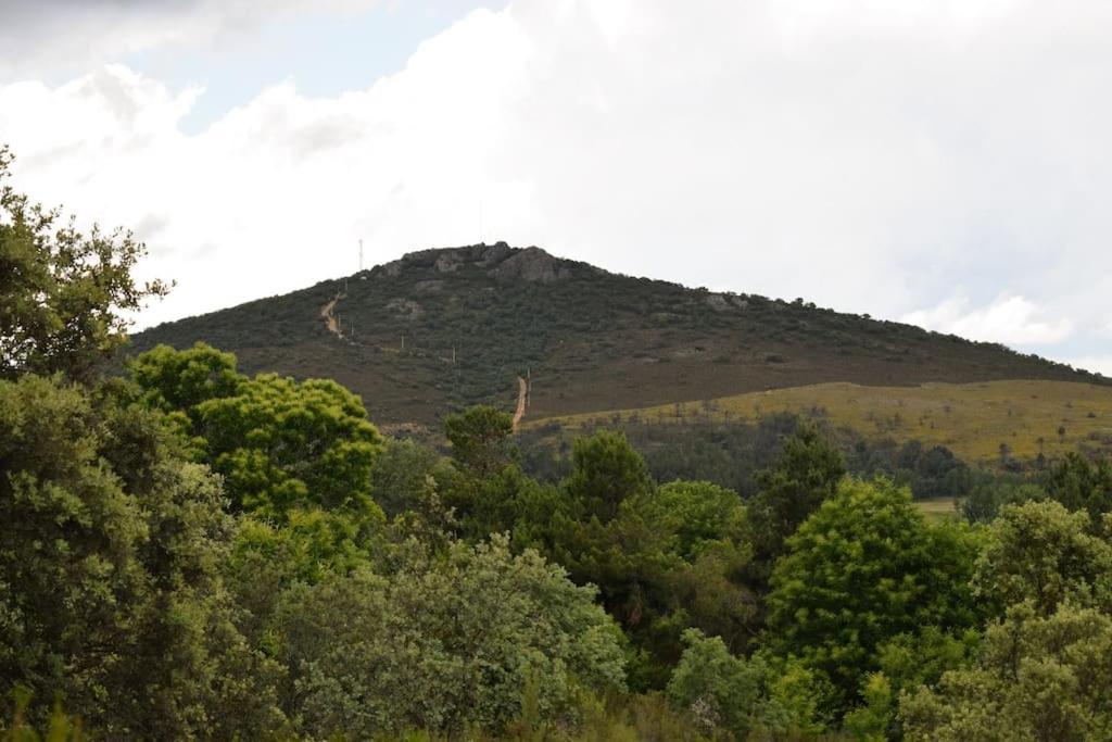 Casa Rural Tozolosolobos Otero de Bodas Luaran gambar